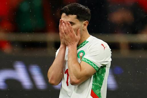 FOTO Dva lica nogometa: Marokanci na rubu suza, igra&ccaron;i Senegala slave povijesni uspjeh