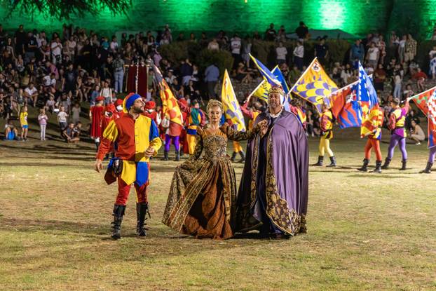 Otvoren je  13. Srednjovjekovni festival u Svetvinčentu