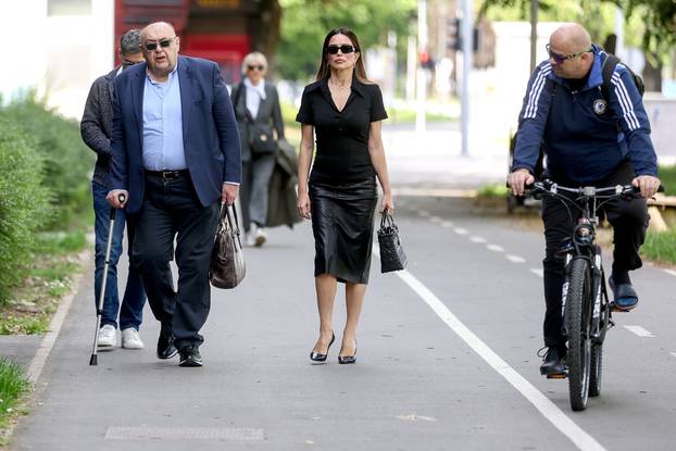Severina dolazi na ročište na Općinski prekršajni sud u Zagrebu