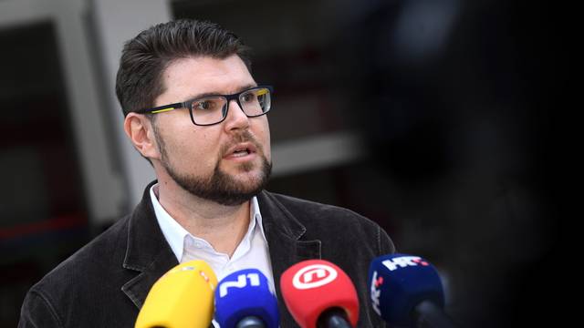 Zagreb: Izjava predsjednika SDP-a Peđe Grbina nakon sjednice Predsjedništva SDP-a