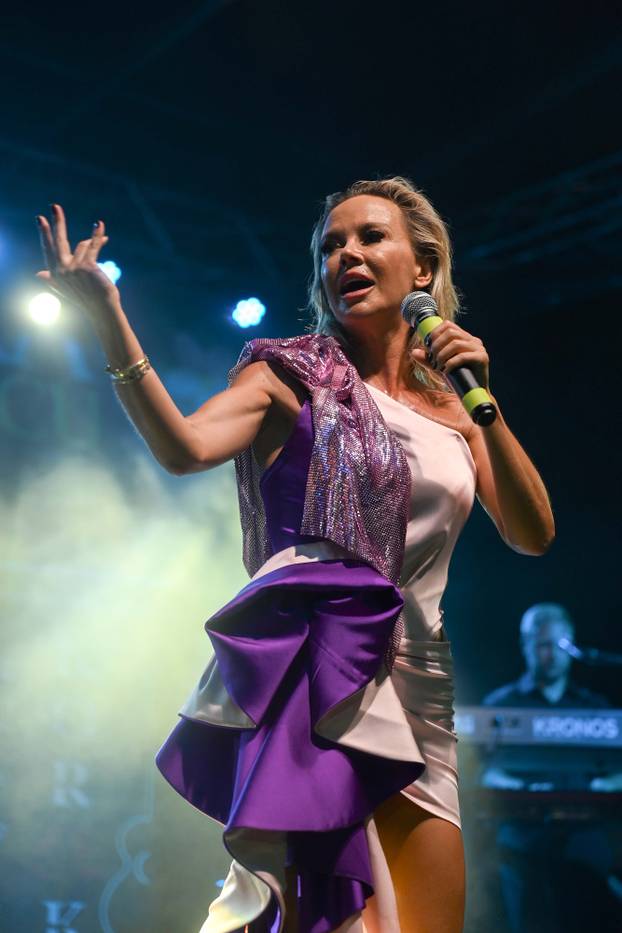 Koncert Maje Šuput na Danima krumpira u Hercegovcu