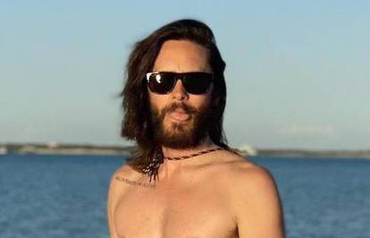 Golišavi Jared Leto sve ostavio bez daha: 'On ima 50 godina?!'