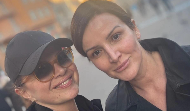 Lidija Bačić je u donjem rublju čistila kupaonicu, Rita Ora grudi pokrila rođendanskim kapicama