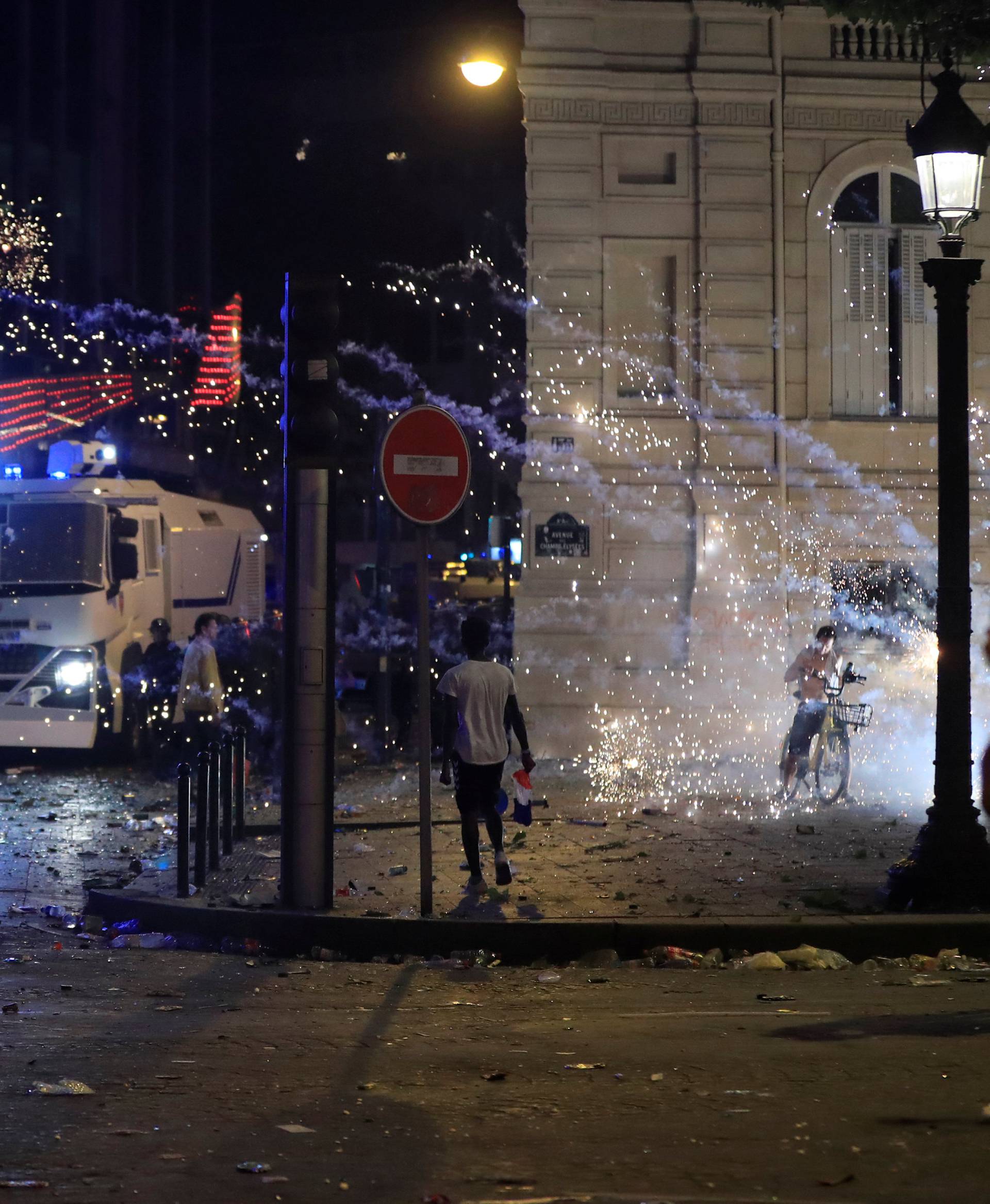 Soccer Football - World Cup - Final - France vs Croatia - France fans celebrate