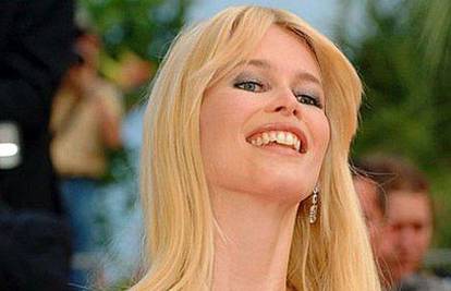 Model Claudia Schiffer bavi se dizajnom nakita