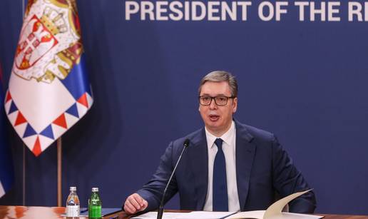 Vučić: Papin život posvećen vjeri treba biti inspiracija svima