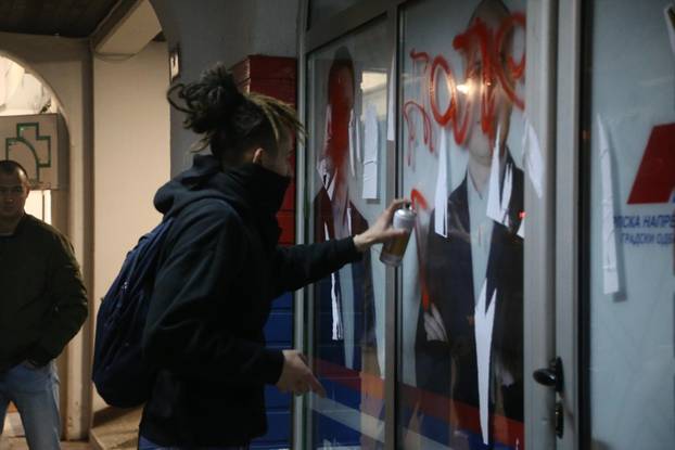 Nekoliko tisuća ljudi na prosvjedu u Novom Sadu