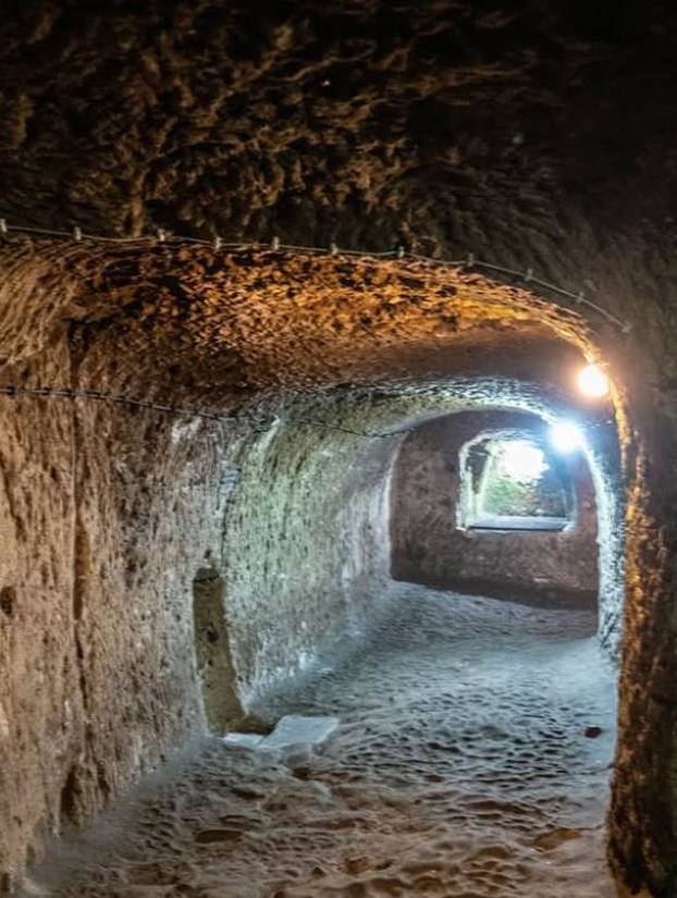Derinkuyu je najveći podzemni grad svijeta, dubok 85 metara, a u njega stane 20.000 ljudi