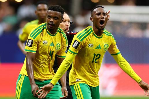 &Ccaron;e&scaron;ka - JAR 1-1: 'Bafana Bafana' spasila bod u drami pred kraj