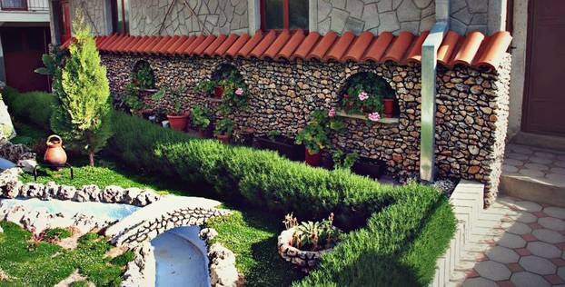 FOTO Najljepša dvorišta i kućni vrtovi - pronađite inspiraciju za vlastitu biljnu oazu