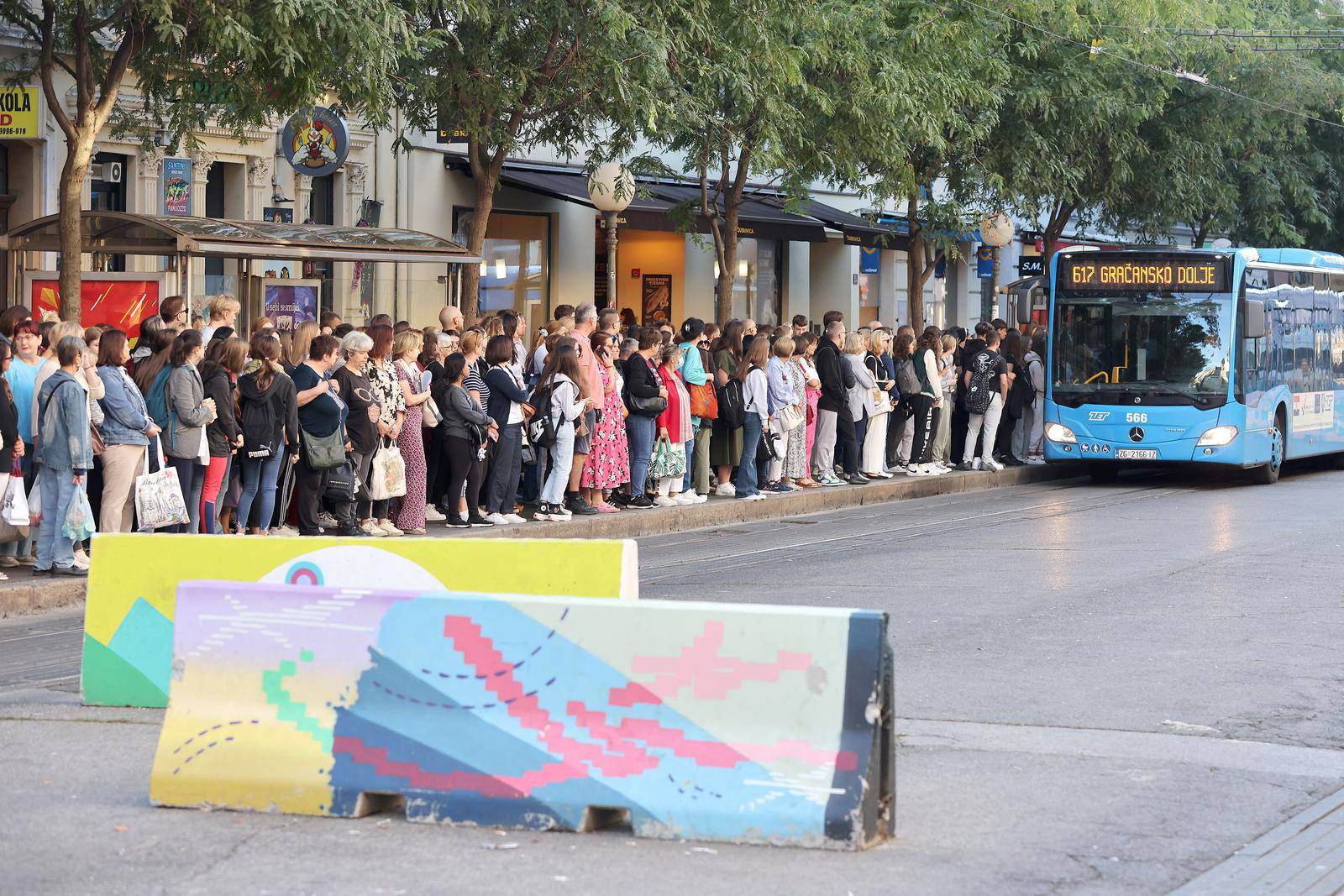 Zagreb: Velike gužve na autobusnoj  liniji 617