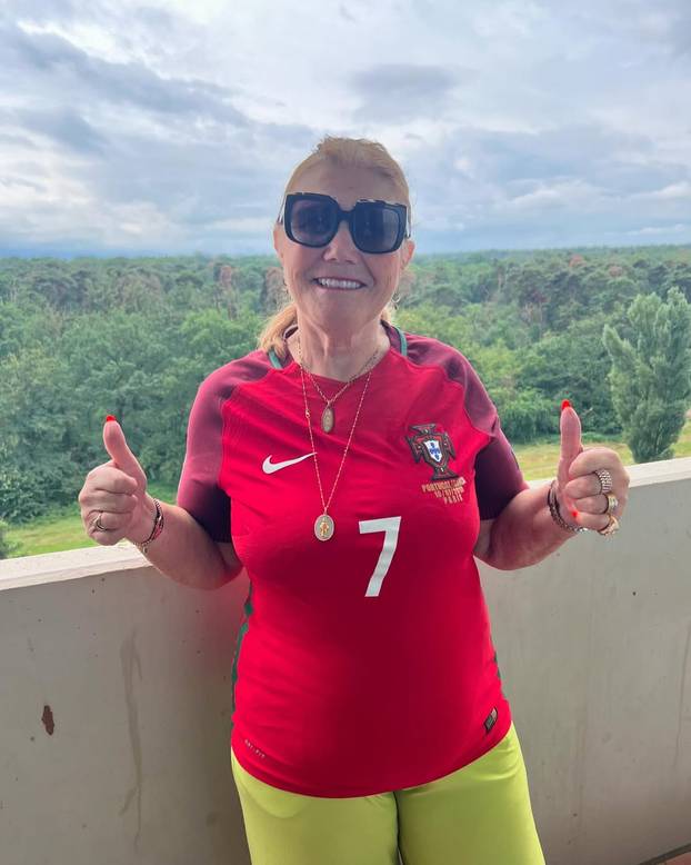 FOTO Životna drama Ronaldove majke: Razmišljala o pobačaju, preživjela moždani i rak dojke