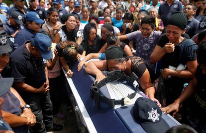 Tragedija: U snažnom potresu u Meksiku poginulo je 96 ljudi