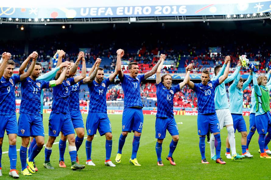 Turkey v Croatia - Group D: UEFA Euro 2016