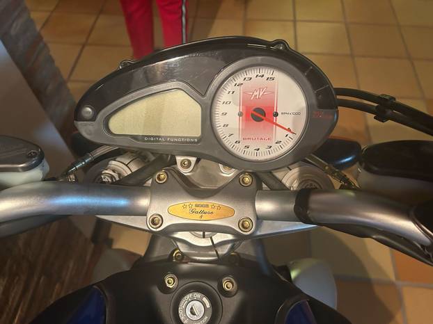 FOTO Bili smo u luksuznoj kući Gattusovih: Dresovi, trofeji i neobičan poklon usred sobe