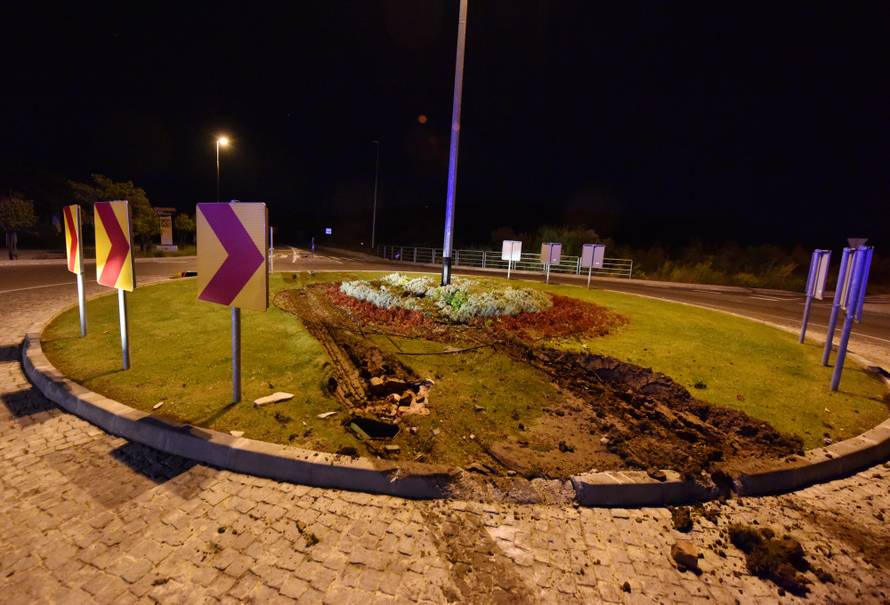 Stravična smrt: Tegljač sletio s ceste i zapalio se, vozač izgorio