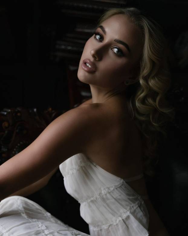 FOTO Ruska tenisačica je rekla da muškarci moraju zarađivati više. Razvela se, pa našla novog