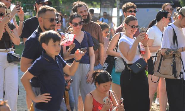 Zagreb: Međunarodni festival pasa jazavčara JAZOfest