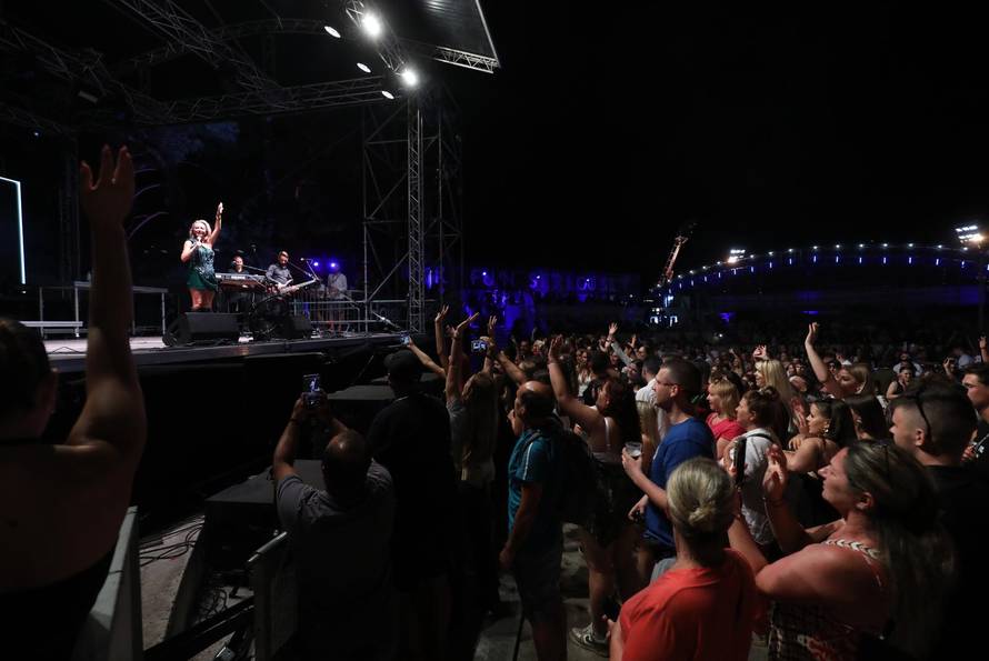 Umag: Maja Šuput raspametila umašku publiku