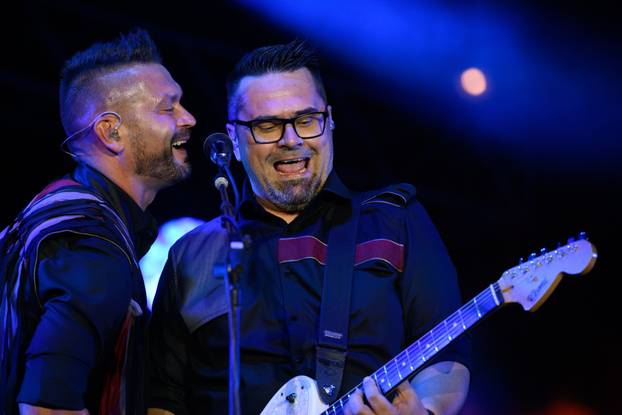 Zagreb: Slavljenički koncert grupe Vatra povodom 25 godina profesionalne karijere