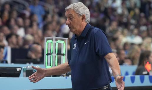 Navijači Srbije: 'Kad je termin finala, zna li se što?'. 'Nekad smo bili zemlja košarke...'