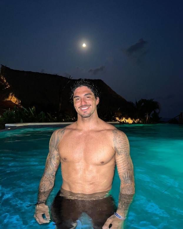 FOTO Ovi sportaši na OI u Parizu osvajaju srca: 'Zapeli' su za oko mnogima zbog svojih mišića...