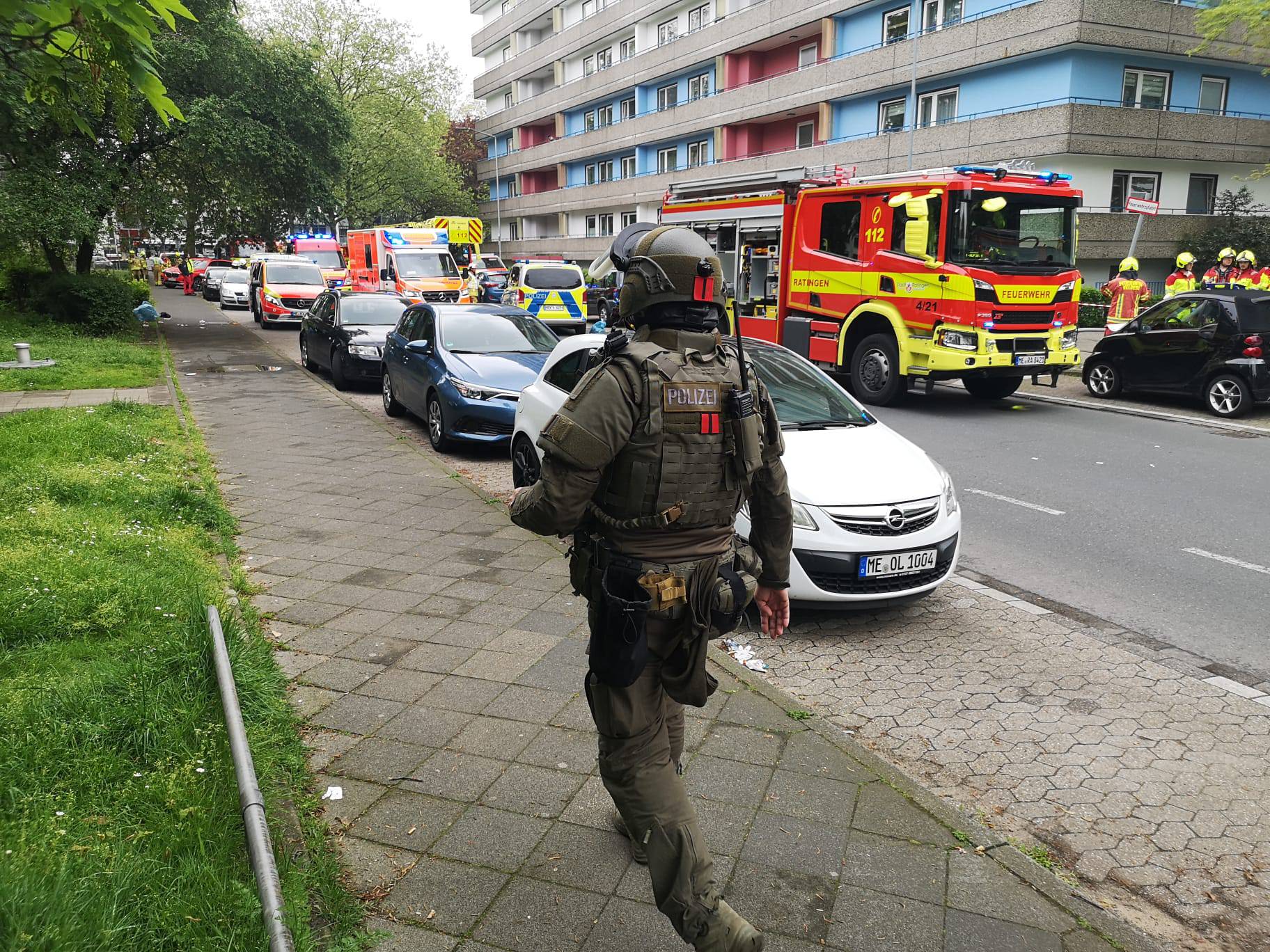 Eksplozija u Njema?koj, ranjeno 12 osoba, snajperisti na balkonima