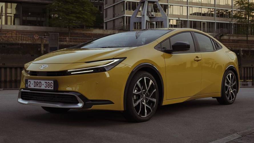 Najpoželjniji Toyotin SUV? Ovo je novi C-HR s kojim Toyota cilja na emocije u dizajnu i vožnji