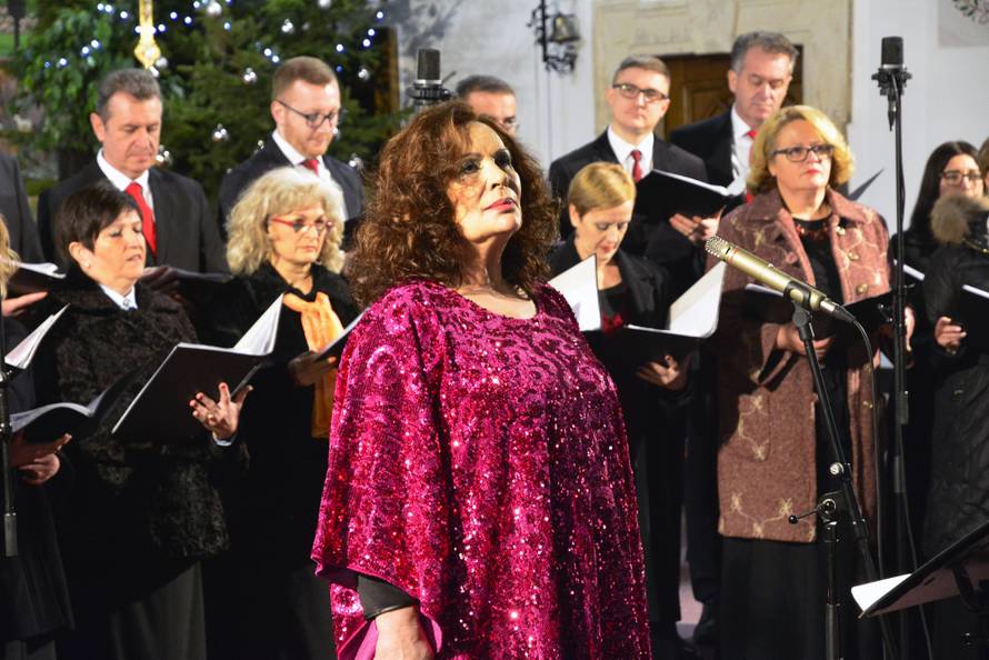 ‘Što su mi pozornica i publika veće, ja sam sigurnija i čvršća’