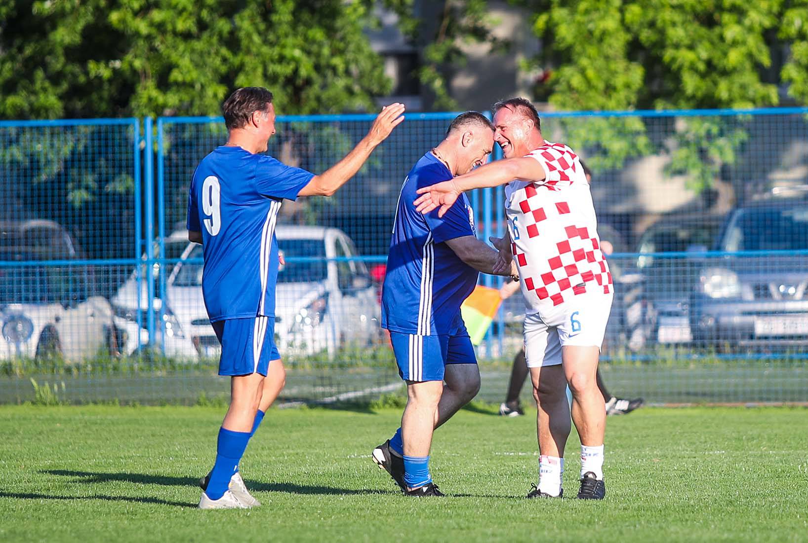 Zagreb: Nogometna utakmica povodom 35. obljetnice osnutka HDZ-a