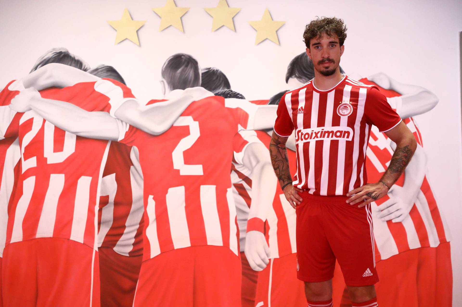 Ludnica u Pireju: Šime Vrsaljko potpisao za grčki Olympiakos!