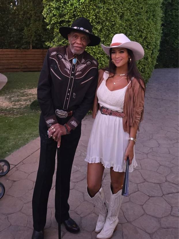 FOTO Naša bivša misica iza sebe ima dva propala braka. Treću sreću traži s legendom NBA lige