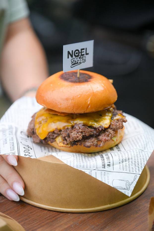 Zagreb: Burger fest na Trgu dr. Franje Tuđmana