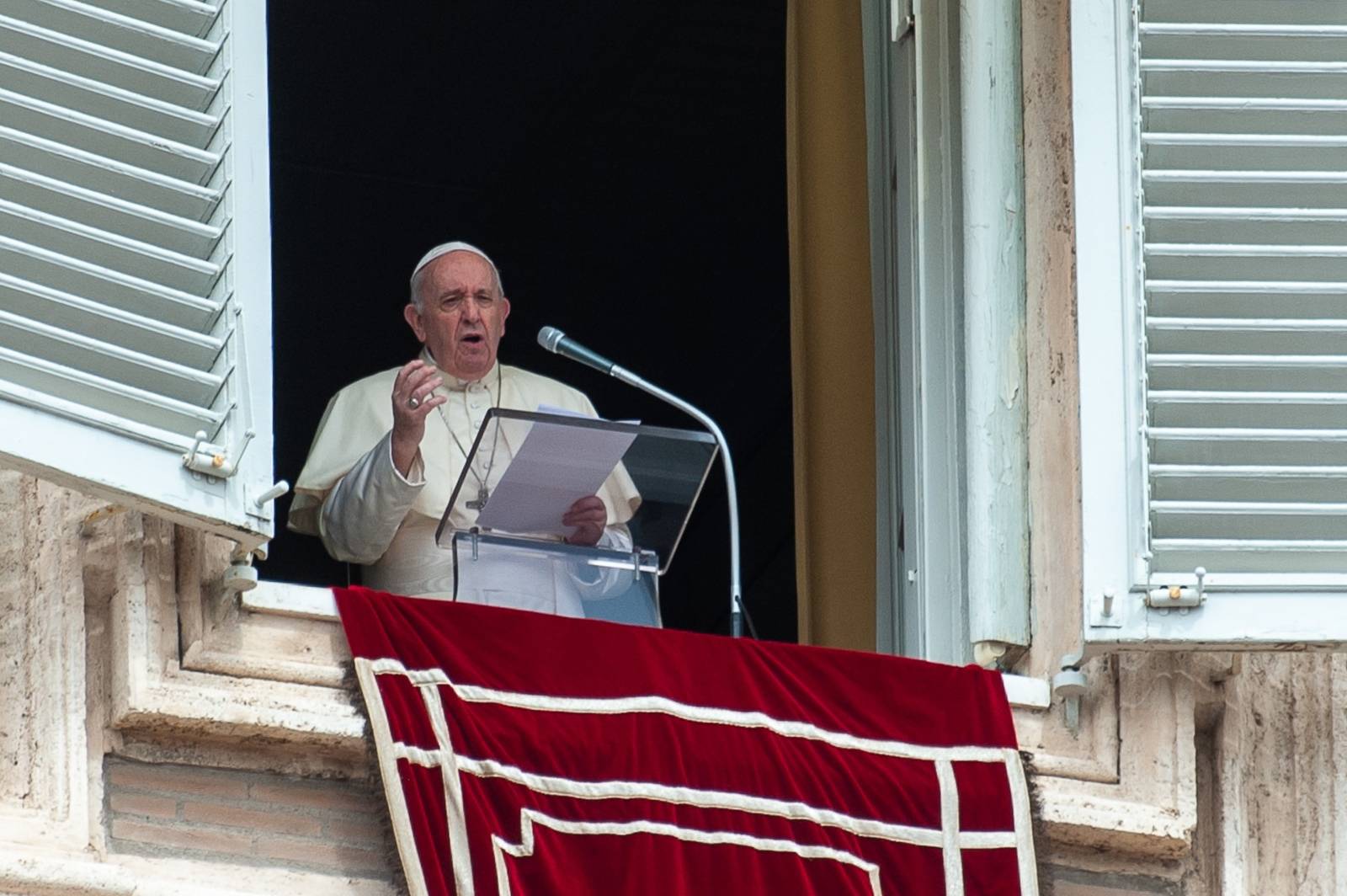 August 30, 2020 : Angelus noon prayer in St. Peter's Square in the Vatican.