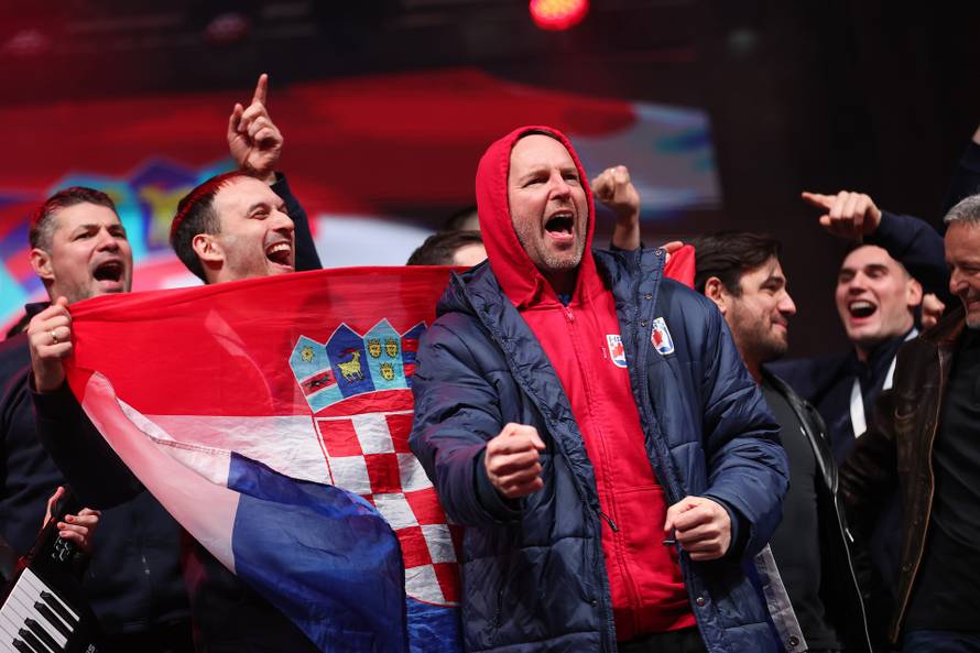 Zagreb: Marko Perković Thompson nastupio na svečanom dočeku hrvatske rukometne reprezentacije