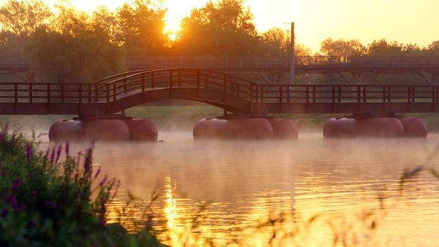 Karlovac: Svitanje na Korani