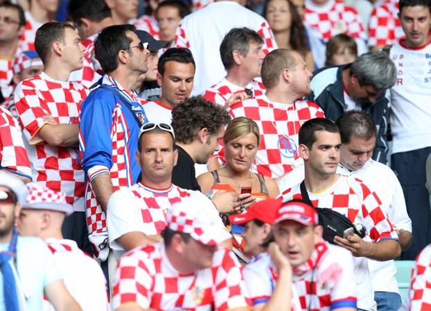 ARHIVA Austrija je tijekom Eura 2008 bila pod opsadom poznatih lica hrvatskog javnog života 