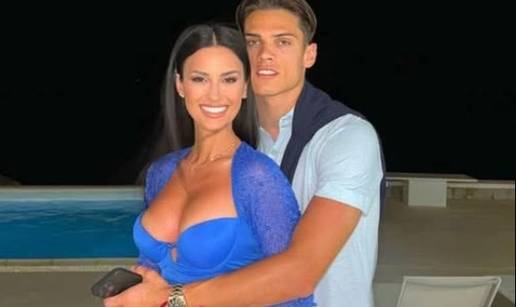 FOTO Modrićev suigrač ljubi 10 godina stariju bujnu voditeljicu