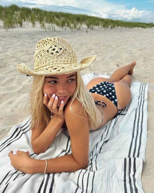 Ovih 10 instagramuša putuje i skakuće u bikinijima samo kako bi vam servirale ove fotke...