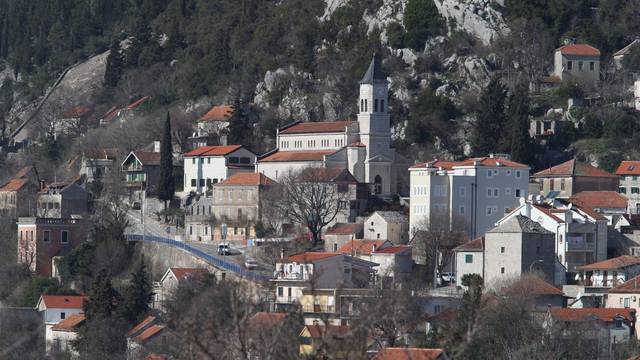 Promet kroz Vrgorac ostaje zatvoren cijelu ljetnu sezonu