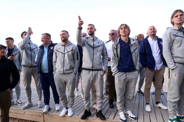 Kairo: Hrvatski nogometni reprezentativci obišli su piramide