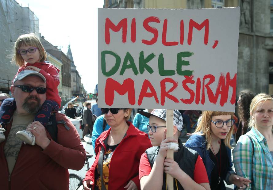 Mars za znanost - pet do 12