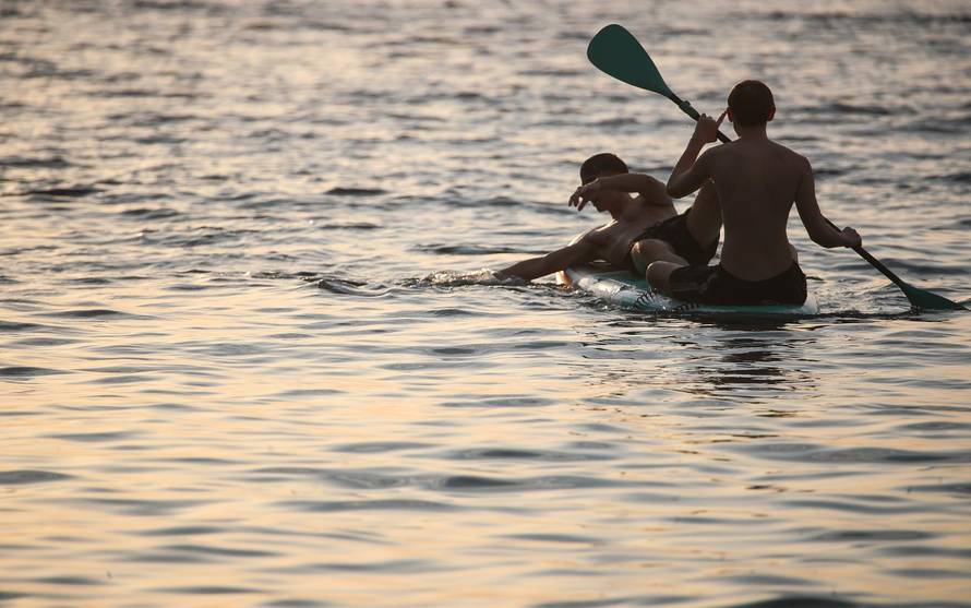 Vela Luka: Pomrčina sunca