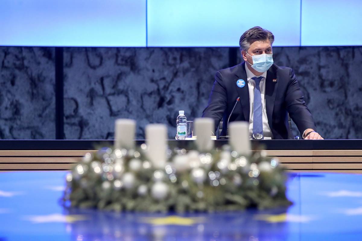 Plenković: I HDZ daje milijun kn
