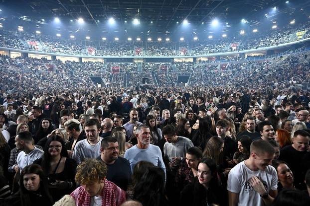 Zagreb: Prvi od pet koncerata Lepe Brene u Areni 