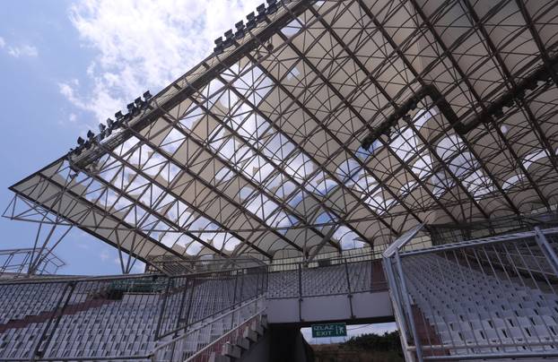 Poljud o&scaron;te&cacute;en u oluji koja je poharala Split