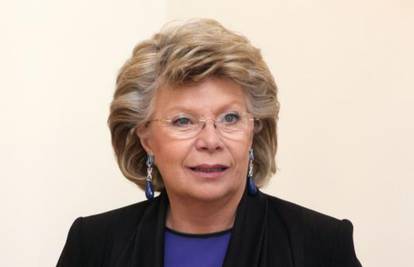 Poruka iz Bruxellesa: Stajalište Vivianne Reding je i stav EK