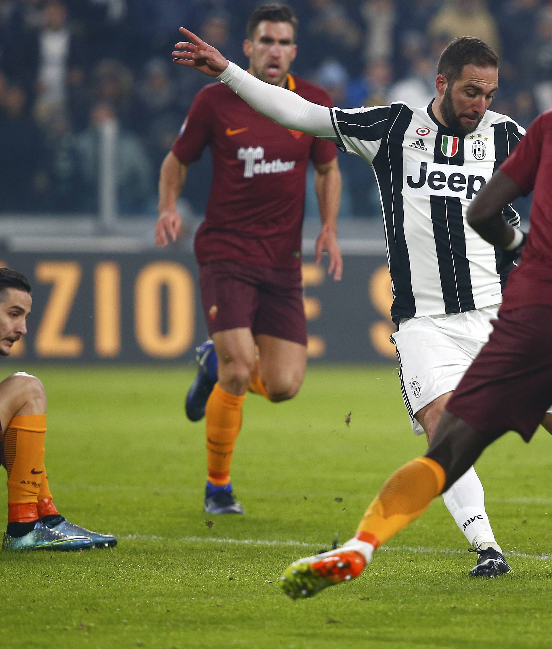 Football Soccer - Juventus v AS Roma - Italian Serie A