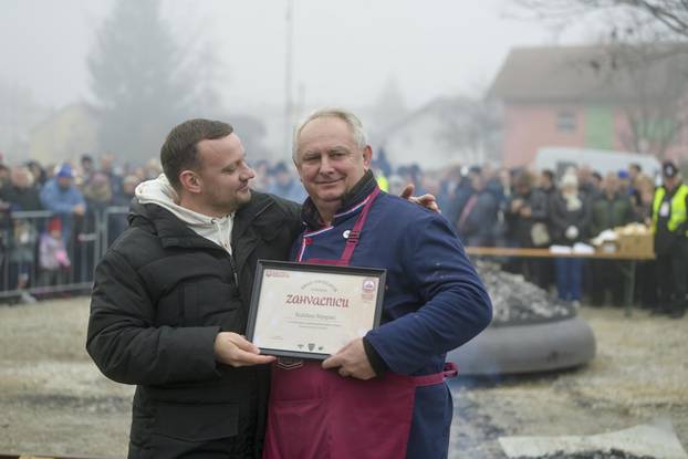 U Oroslavju pripremljena najveća peka na svijetu