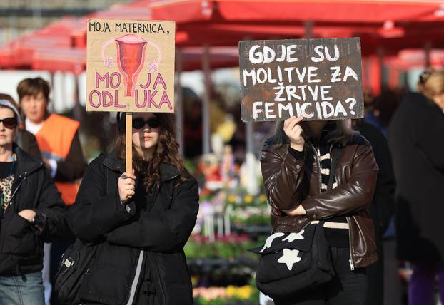 Zagreb: Muška molitva i popratni prosvjed na glavnom gradskom trgu